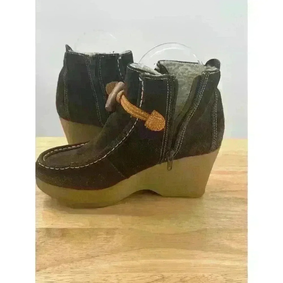 Tommy Girl Brown Suede Wedge Ankle Boots Sherpa Lined Women's Sz 7 Stylish - Picture 7 of 12